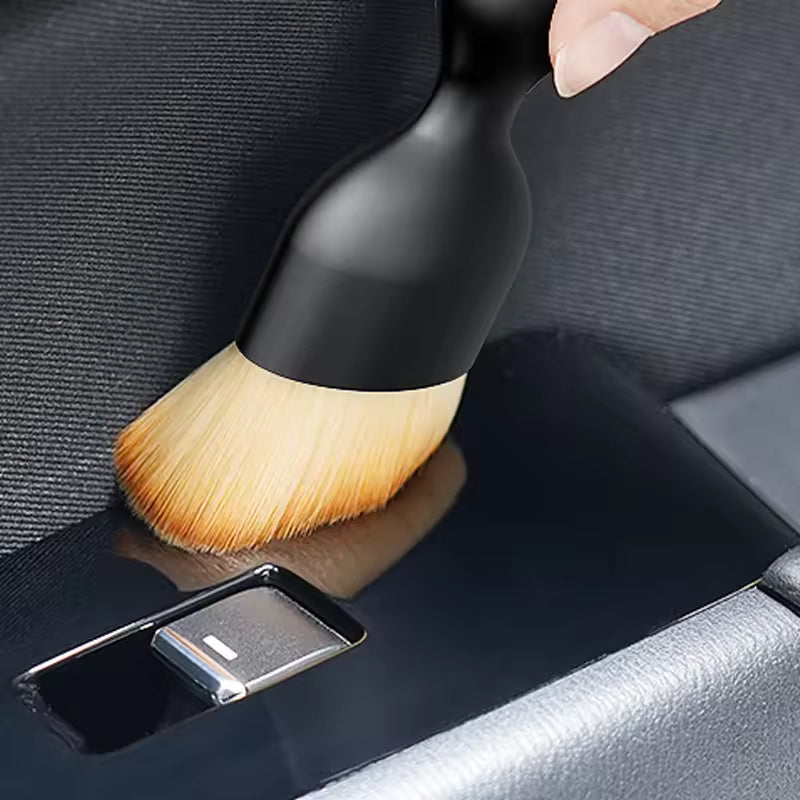 Car Air Vent Cleaning Brush – Soft Bristle Interior Duster with Protective Case for Detailing
